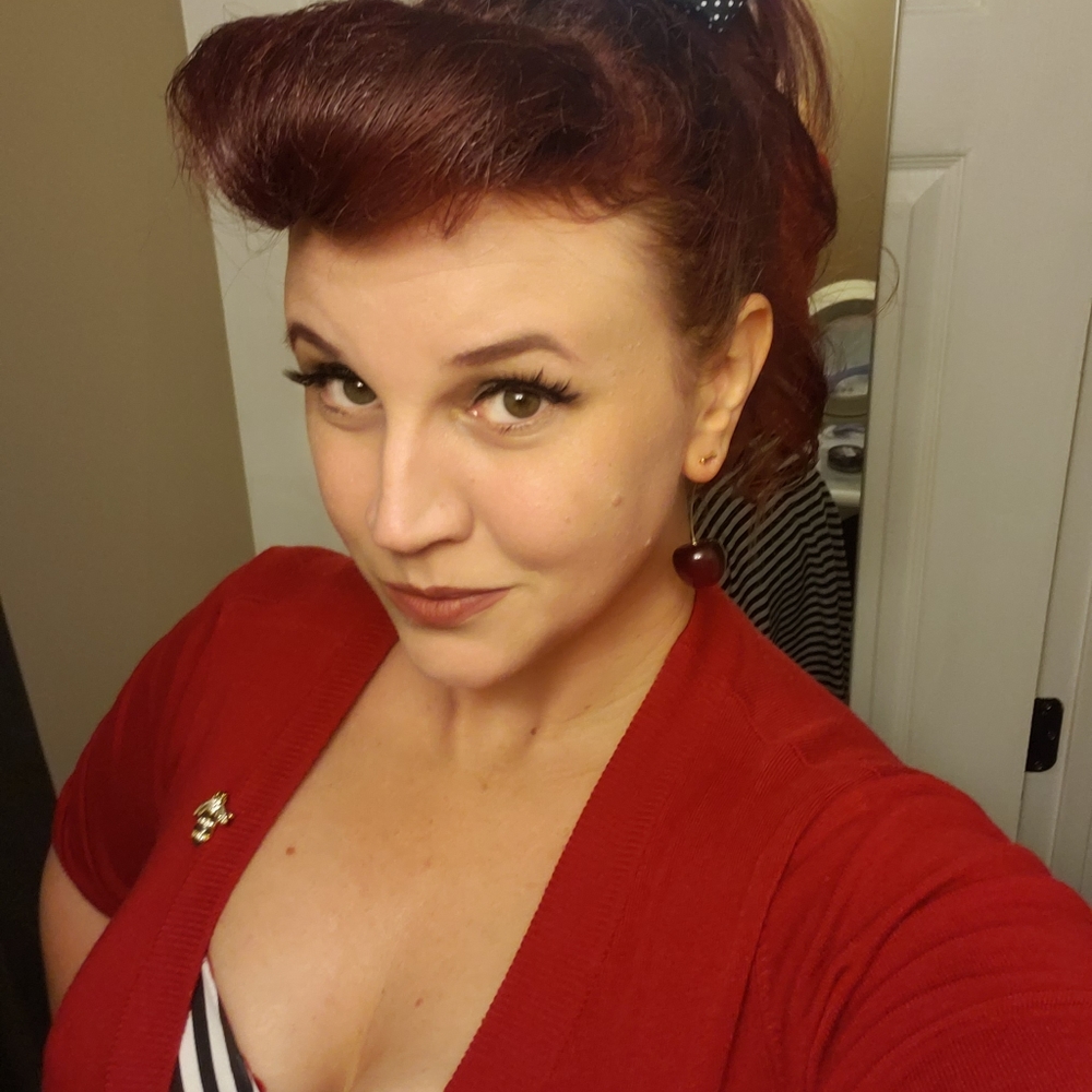 Meet your Posher, Amanda